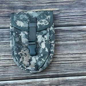 USGI Army MOLLE II Entrenching Tool Cover ACU Digital Camo Genuine Issue NEW